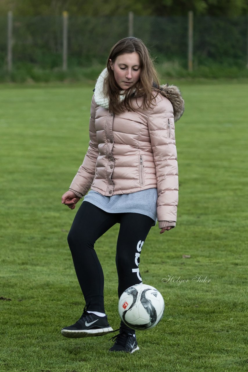 Bild 260 - Frauen TSV Wiemersdorf - SV Henstedt Ulzburg : Ergebnis: 0:4